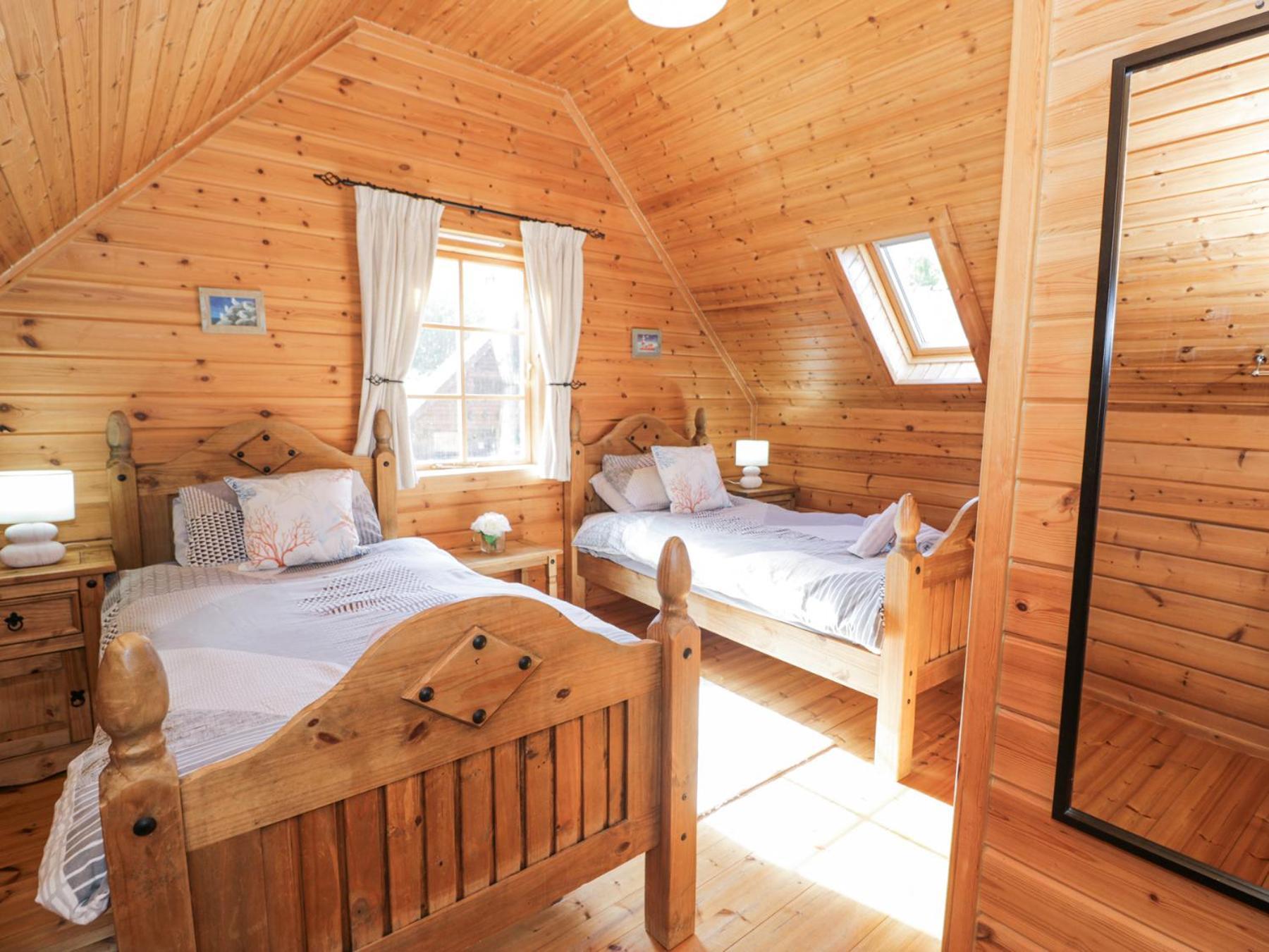 לאנבדר Sun View Lodge מראה חיצוני תמונה