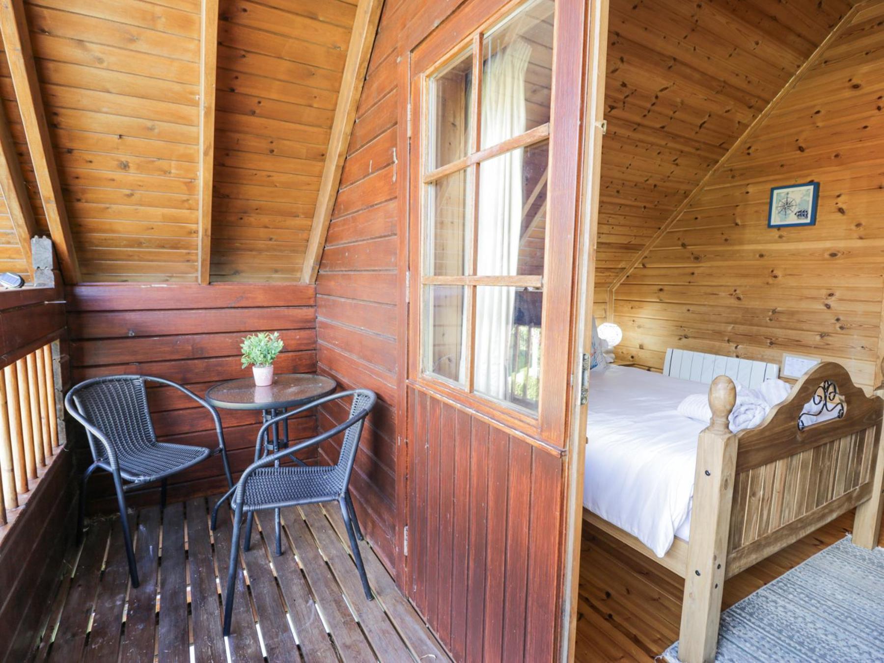 לאנבדר Sun View Lodge מראה חיצוני תמונה