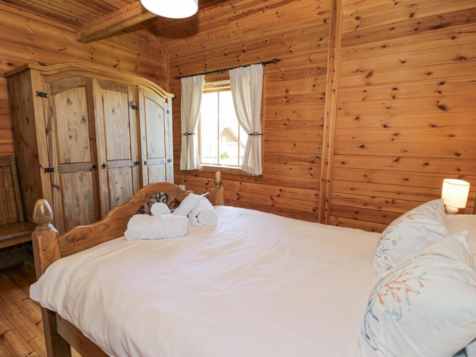 לאנבדר Sun View Lodge מראה חיצוני תמונה
