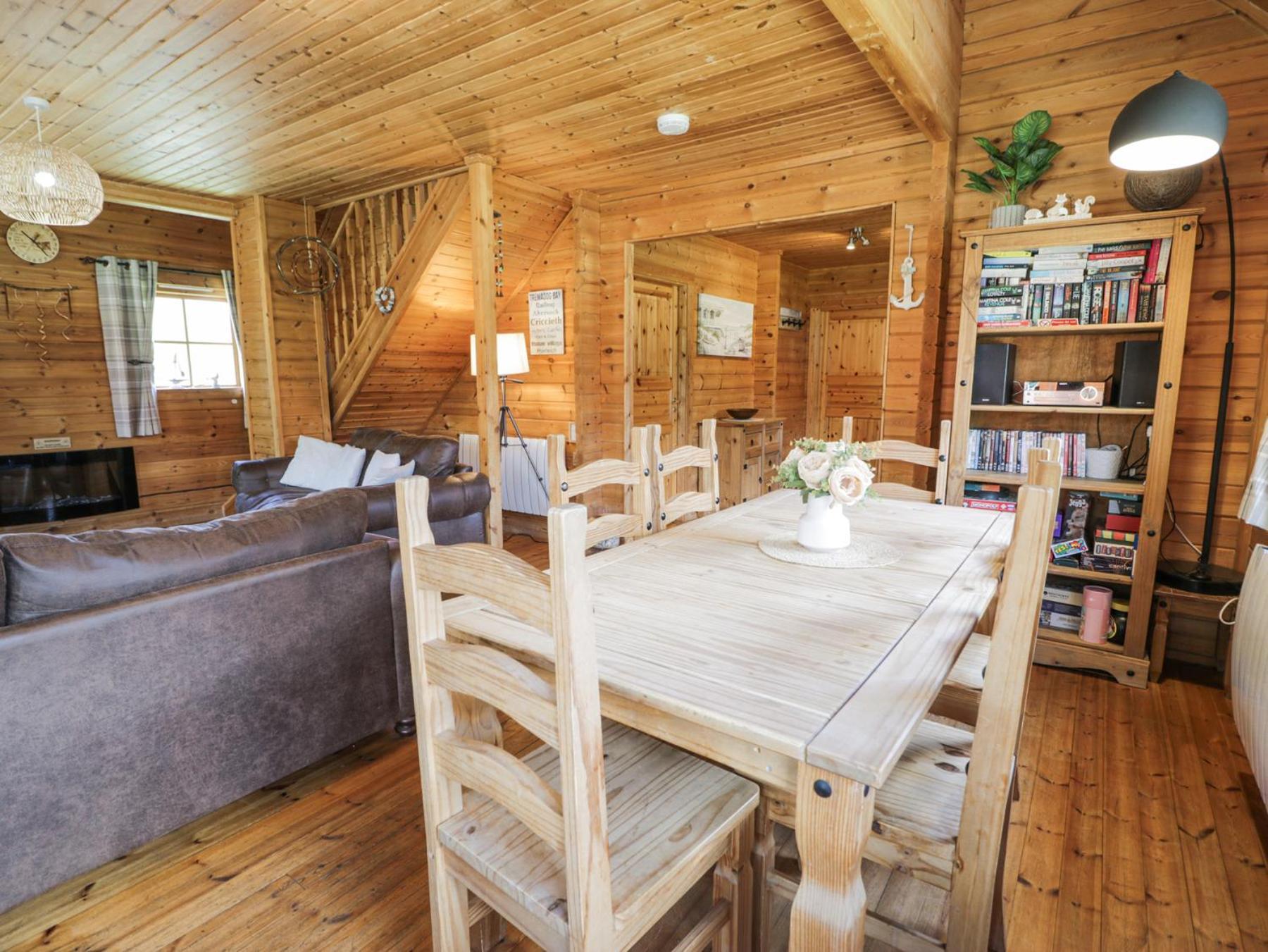 לאנבדר Sun View Lodge מראה חיצוני תמונה