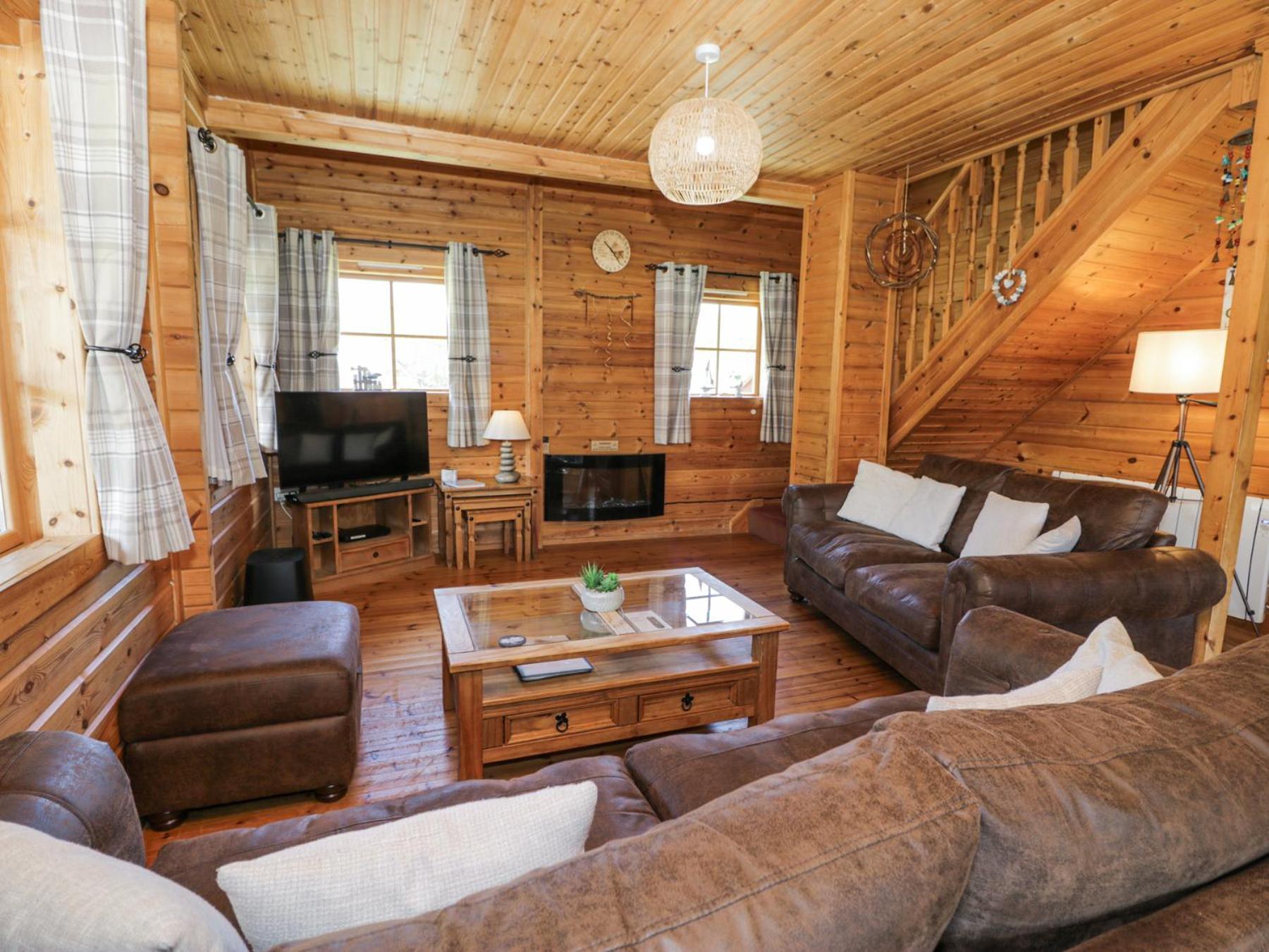 לאנבדר Sun View Lodge מראה חיצוני תמונה