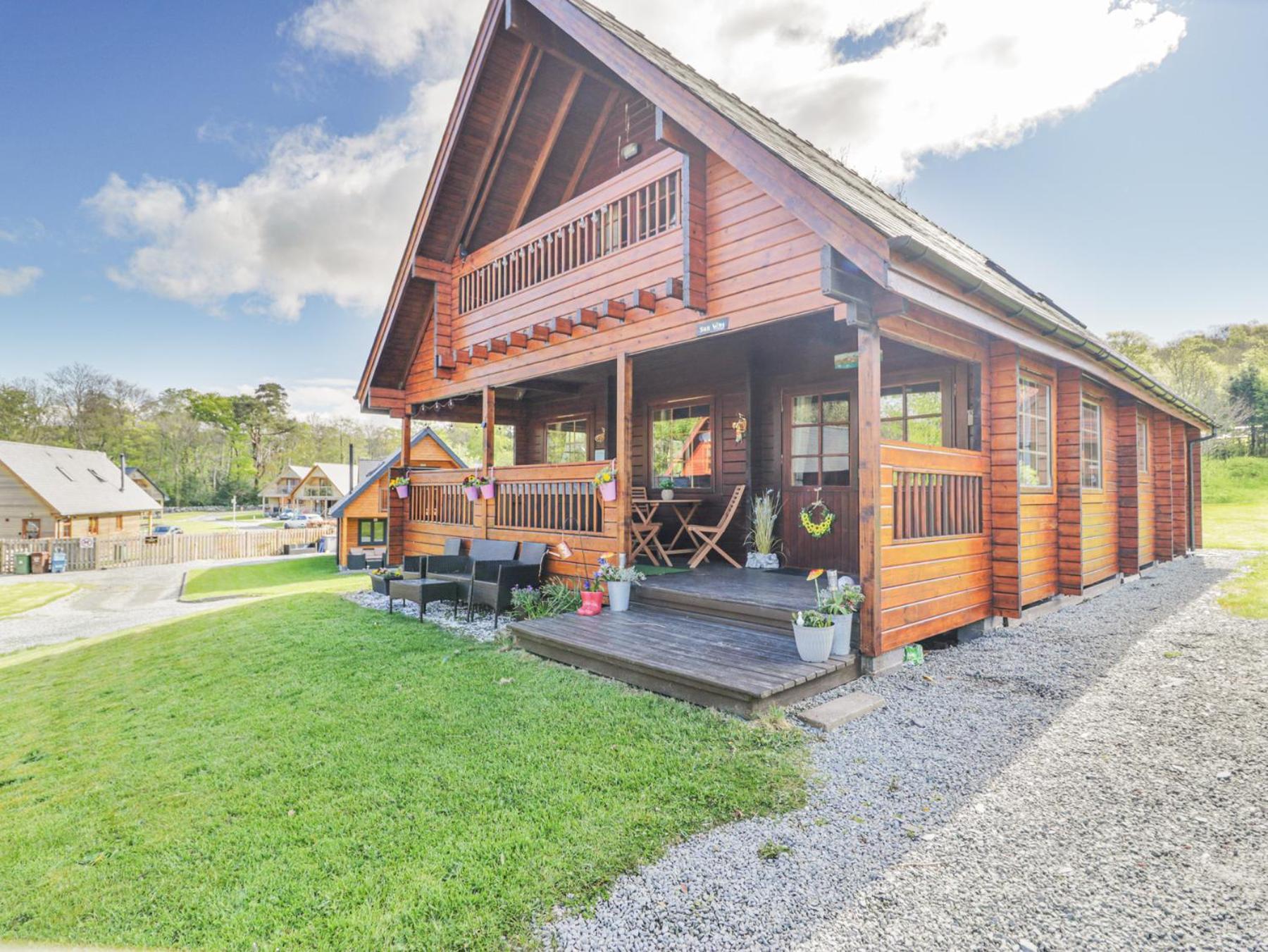 לאנבדר Sun View Lodge מראה חיצוני תמונה
